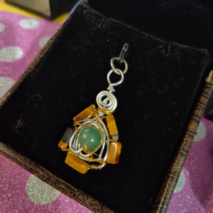 Green Aventurine and Tiger Eye Pendant